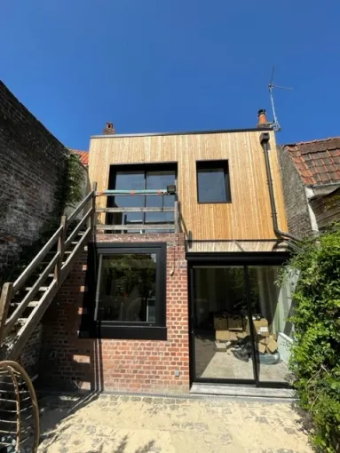 RÉNOVATION D'UNE HABITATION - OSSATURE ET BARDAGE BOIS, Lille, ATELIER VPA